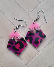 Load image into Gallery viewer, Pink Cheetah Print Geometric Heart Earrings